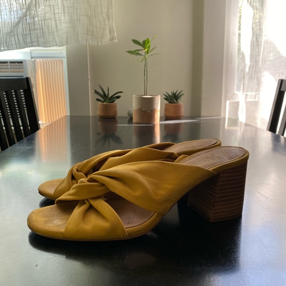 Madewell leather heels - Picture 3 of 6